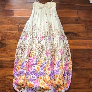 Floral maxi dress